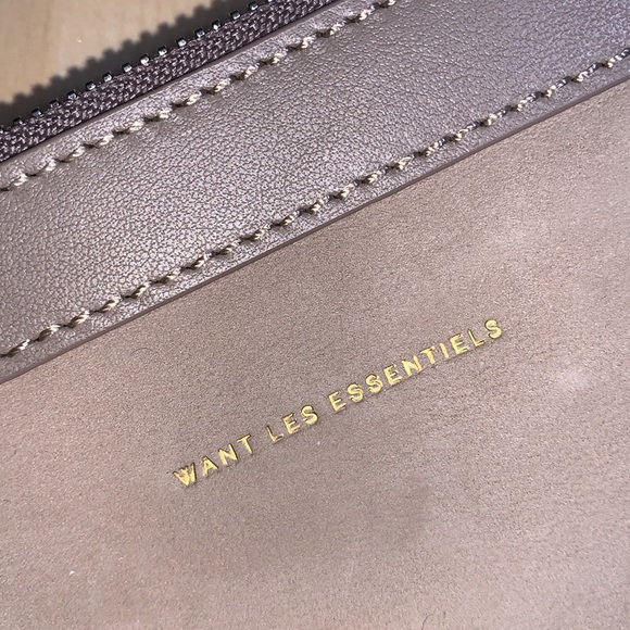 WANT LES ESSENTIELS De La Vie BARAJAS Suede Large Fold double Folio - Picture 2 of 16